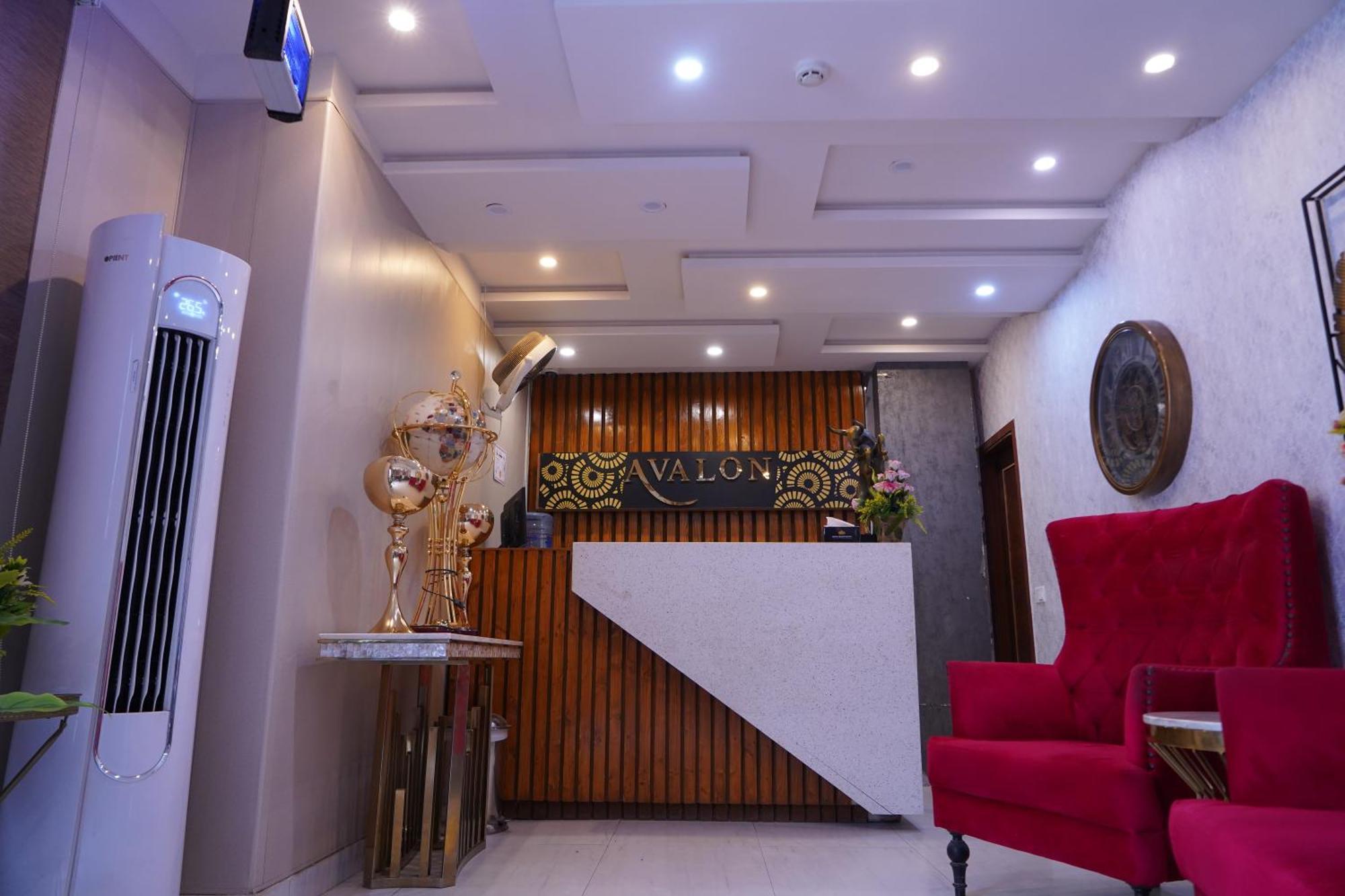 Hotel Avalon Suites Multan Luaran gambar