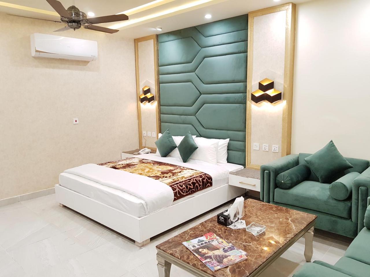 Hotel Avalon Suites Multan Luaran gambar